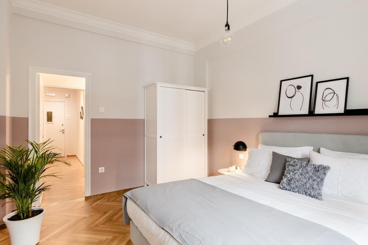 Acropolis Heart 2Bd Apartment In Plaka By Upstreet Atene Esterno foto